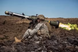 Tên lửa chống tăng Javelin. (Nguồn: businessinsider.com)