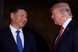 Chủ tịch Trung Quốc Tập Cận Bình (trái) và Tổng thống Mỹ Donald Trump. (Nguồn: Reuters)