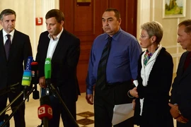 Quân đội Ukraine tố phe ly khai vi phạm thỏa thuận ngừng bắn