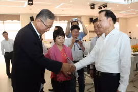 Phó Thủ tướng làm việc với Bình Dương về khôi phục nhanh sản xuất 