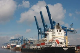 Kinh tế Thành phố Hồ Chí Minh phục hồi tăng trưởng ổn định