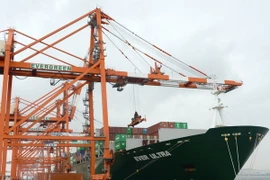 WEF: Kinh tế thế giới trước nguy cơ tăng trưởng chậm lại