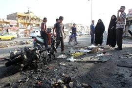 Một loạt vụ nổ bom xe tại Iraq làm 22 người thiệt mạng