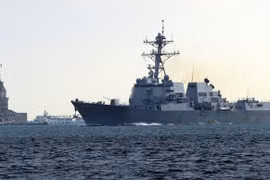 Tàu USS Truxtun tại Biển Đen (Nguồn: AFP)