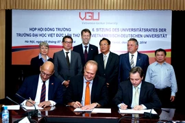 Thỏa thuận hợp tác giữa doanh nghiệp Đức với đại học Việt-Đức