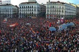 Dân Tây Ban Nha biểu tình. (Nguồn: rt.com)