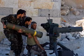 Hạ viện Mỹ thông qua kế hoạch vũ trang cho quân nổi dậy Syria