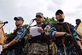 Ông Valeriy Bolotovc (giữa). (Nguồn: kyivpost.com)