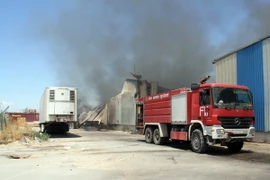 Pháp, Bồ Đào Nha đóng cửa cơ quan ngoại giao tại Libya