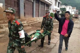 Xảy ra động đất lớn ở Trung Quốc và Nhật Bản