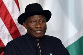 Tổng thống Nigeria Goodluck Jonathan quyết định tái tranh cử