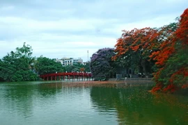 Bắc Bộ và miền Trung mưa giảm dần, nhiệt độ cao nhất 32 độ C