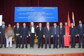 Gặp gỡ hữu nghị kỷ niệm thiết lập quan hệ Việt Nam-Venezuela