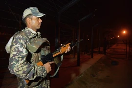 Ấn Độ và Pakistan đình chỉ nghi thức quân sự hằng ngày ở biên giới