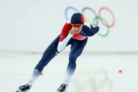 Ngôi sao trượt băng tốc độ Séc đánh bật "lốc Da cam"