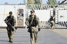 Nhiều binh sĩ Ukraine bị thương do áo chống đạn "dỏm"