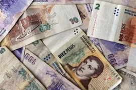 Argentina nghi các quỹ đầu tư Mỹ đầu cơ để thao túng thị trường