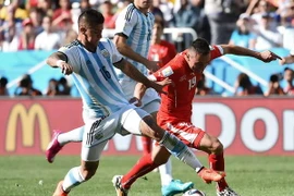 Argentina mất hậu vệ Rojo trong trận tứ kết với đội tuyển Bỉ