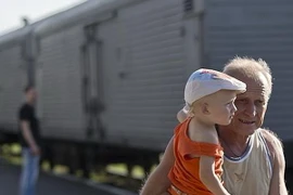 Thi thể các nạn nhân máy bay MH17 không được bảo quản lạnh