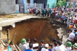 Thanh Hóa: Phát hiện hang caster gần hố tử thần ở xã Quý Lộc