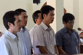 Khởi tố lãnh đạo của 5 công an dùng nhục hình đánh chết người
