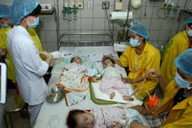 Phân tuyến hợp lý trong chăm sóc, điều trị bệnh nhân sởi