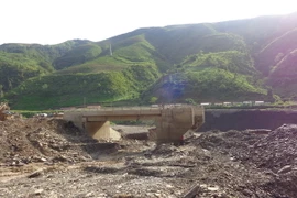 Điện Biên thiệt hại nặng sau bão, Quốc lộ 12 tê liệt hoàn toàn