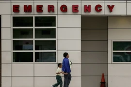 Nhà Trắng triệu tập một phiên họp đặc biệt nhằm đối phó Ebola