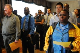 Mỹ: Số công nhân nộp đơn xin trợ cấp thất nghiệp giảm mạnh