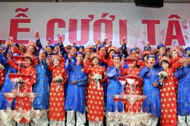 Lễ cưới tập thể cho 100 đôi uyên ương tại TP Hồ Chí Minh