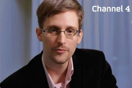 Snowden khẳng định "không có quan hệ" với Chính phủ Nga