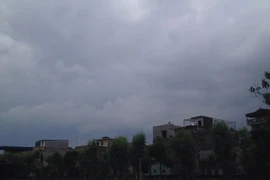 Mưa dông trên cả nước, các vùng trũng ở Bắc Bộ có khả năng úng ngập