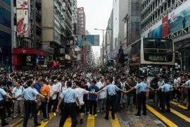 Cảnh sát Hong Kong sẵn sàng bắt người biểu tình chống lệnh Tòa án