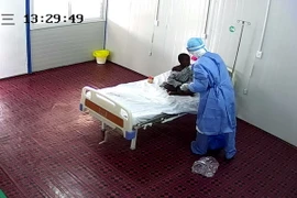 Liberia tiếp tục phát hiện hàng chục trường hợp nhiễm Ebola mới