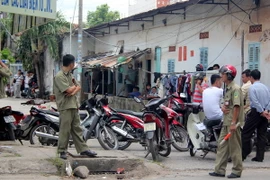 TP.HCM: Vụ khống chế con tin tại quận 12 là dàn cảnh tống tiền