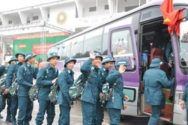 8.400 thanh niên Quân khu 7 lên đường nhập ngũ đợt 2