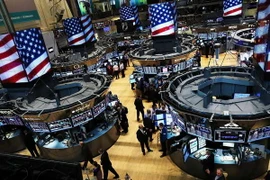 Thị trường chứng khoán châu Á và Mỹ đồng loạt tăng điểm