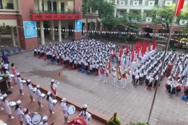 Tiết trời Thu dịu mát trong ngày khai giảng năm học mới