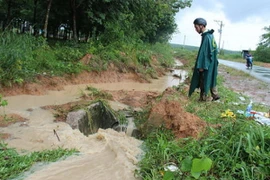 Bình Dương: Tìm thấy thi thể bé trai mất tích ở cống thoát nước