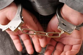 Hà Nội khởi tố đối tượng cầm dao chém người ở Ngã Tư Sở