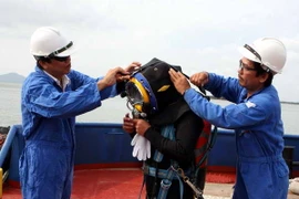 Quảng Ngãi đào tạo thợ lặn giúp ngư dân yên tâm bám biển