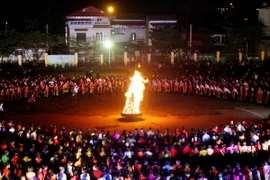 Khai mạc Tuần văn hóa, thể thao và du lịch Mường Lò năm 2014