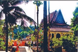 Thăm chùa Ang Korajaborey - ngôi chùa Khmer cổ nhất ở Trà Vinh