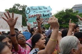 LHQ phát động chiến dịch chống bạo lực đối với phụ nữ