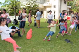 Thiếu nhi Việt Nam tại Singapore hân hoan đón Tết Trung Thu