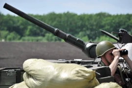 Quân nổi dậy Slavyansk xóa sổ 1 khẩu đội súng cối của lính Ukraine