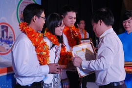 Trao giải thưởng Sinh viên nghiên cứu khoa học Euréka lần thứ 16 