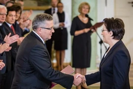 Bà Ewa Kopacz chính thức nhậm chức Thủ tướng Ba Lan