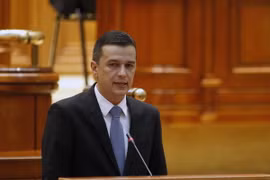 Thủ tướng Sorin Grindeanu phát biểu trước phiên bỏ phiếu tín nhiệm tại Quốc hội ở thủ đô Bucharest, ngày 4/1. (Nguồn: THX/TTXVN)
