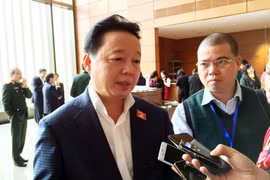 Bộ trưởng Trần Hồng Hà khẳng định, chưa có đánh giá thì không được phép đổ chất thải trực tiếp ra môi trường. (Ảnh: T.H/Vietnam+)